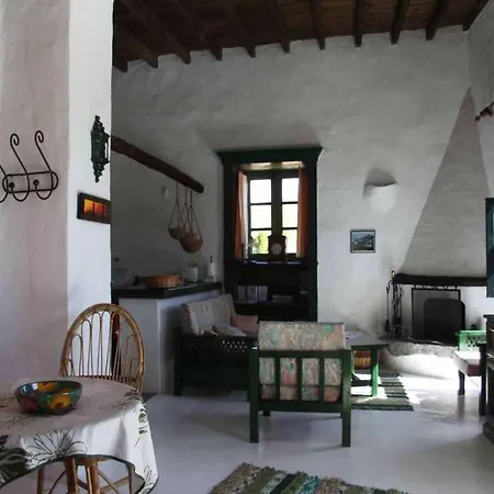 Villa Las Casitas De Femes Sleeps 3 Pool Wifi Uga