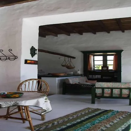 Villa Las Casitas De Femes Sleeps 3 Pool Wifi Uga