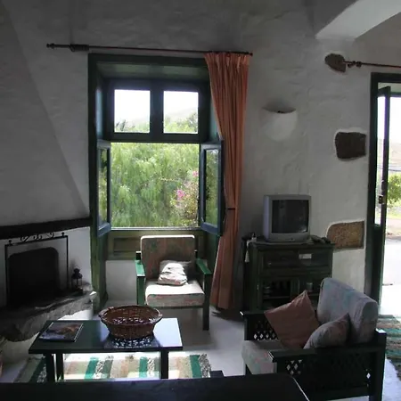 Villa Las Casitas De Femes Sleeps 3 Pool Wifi *