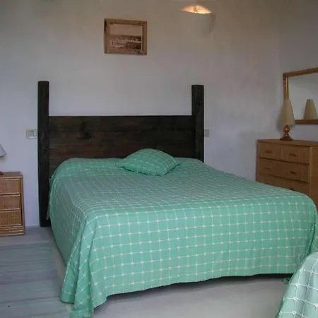 Las Casitas De Femes Sleeps 3 Pool Wifi Villa Uga