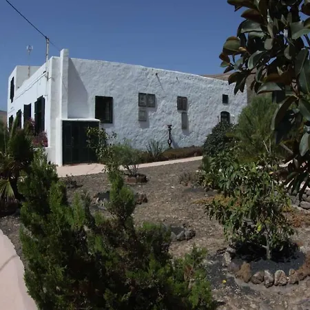 Villa Las Casitas De Femes Sleeps 3 Pool Wifi *